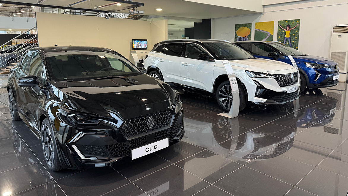 RENAULT-IOANNIDIS-BROS-home-new